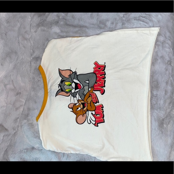 Tom and Jerry Crop Top - Picture 3 of 5